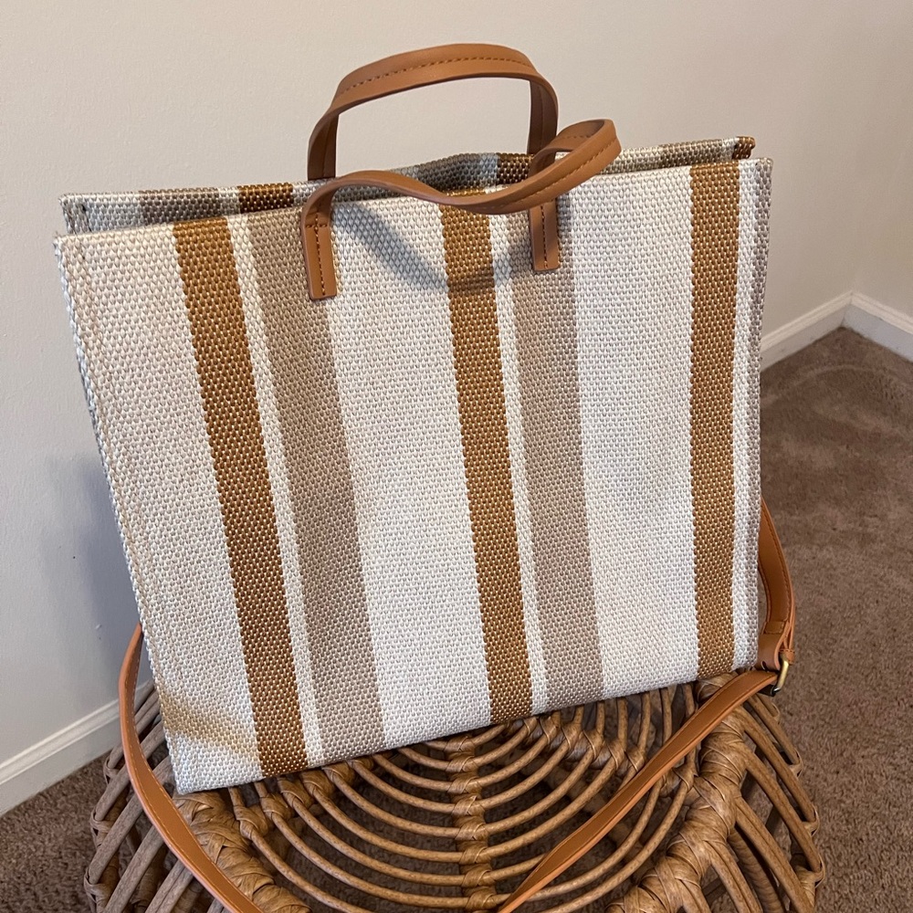 New Street Level Striped Tote Bag